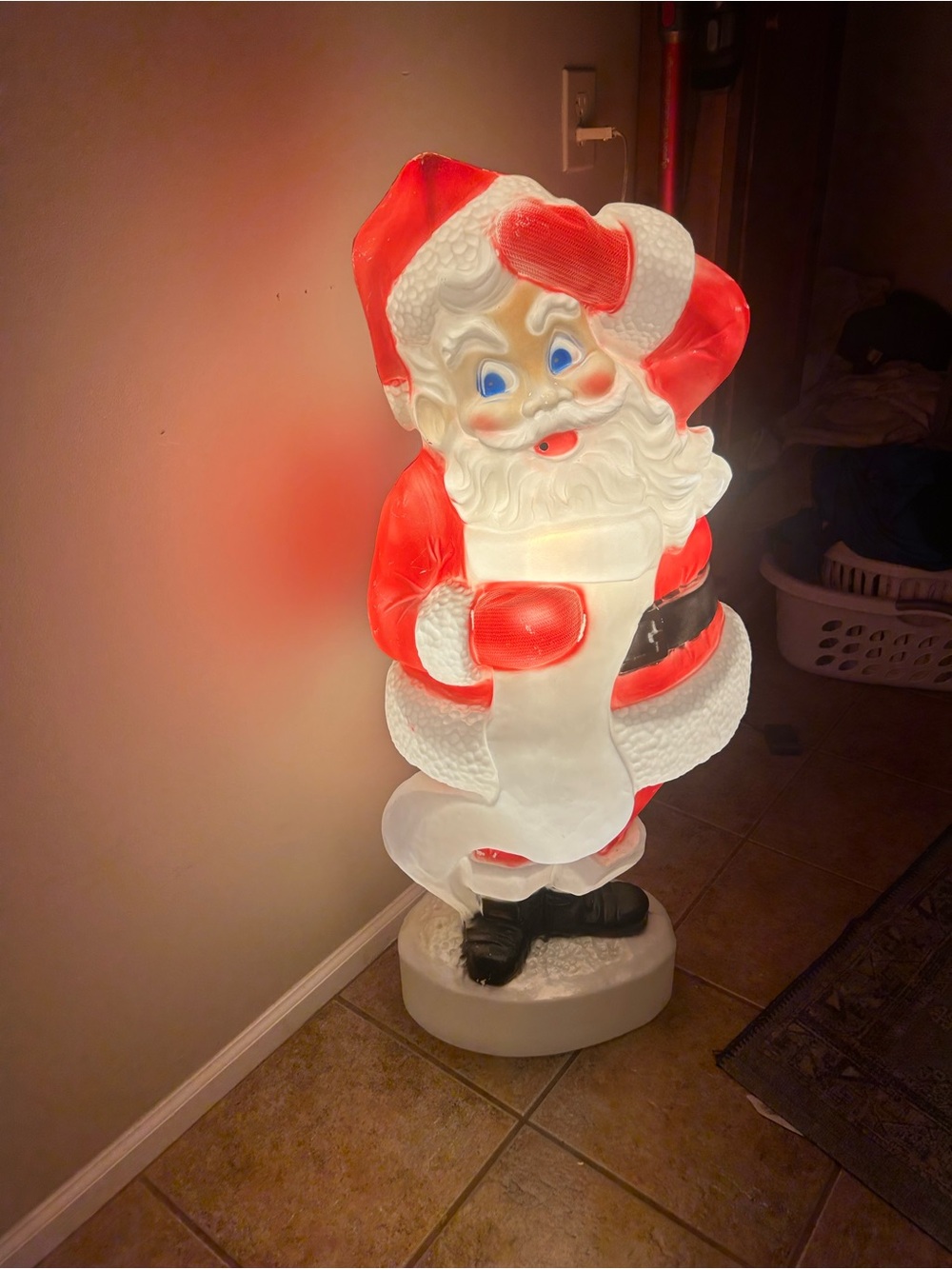 Vintage Blow Mold Light Up Santa - Picture 6 of 7
